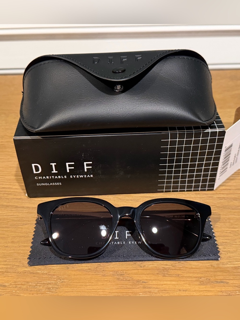 Diff Polarized Sunglasses in Bridget Brand New